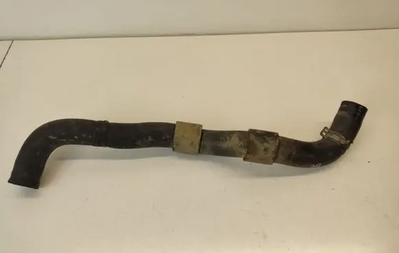 Hyundai Tucson JM Engine coolant pipe/hose