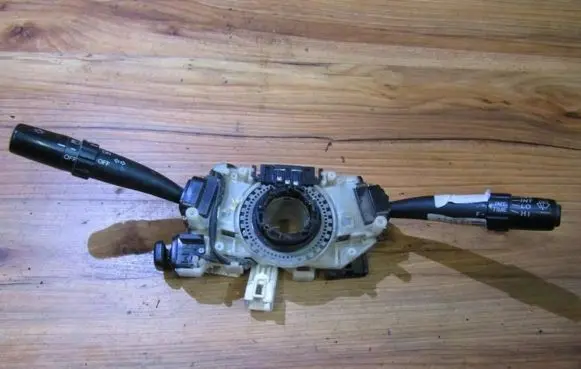 Lexus GS 300 400 430 Wiper turn signal indicator stalk/switch 8924550020