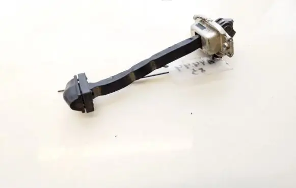 Honda CR-V Rear door check strap stopper