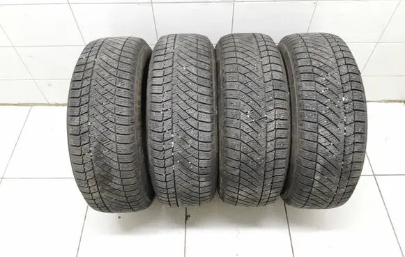 Volkswagen Golf I R15 winter tire 19565R15