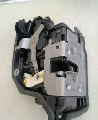 BMW iX3 G08 Front door lock 9482715