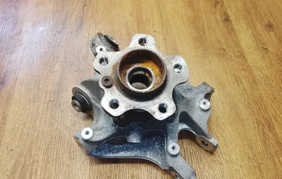 BMW X3 G01 Rear wheel hub 6871029