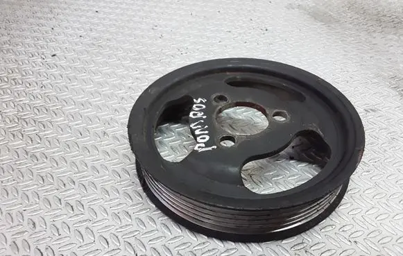 Opel Vectra B Water pump pulley 90502887