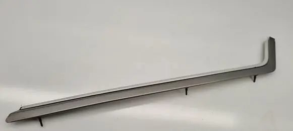 Volvo 740 Rear side glass trim 