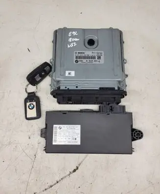 BMW 3 E92 E93 Engine ECU kit and lock set 8510221 9237047 030116594