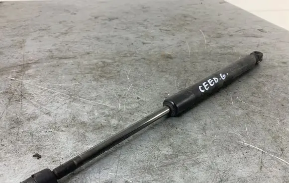KIA Ceed Tailgate/trunk strut/damper 817701H510