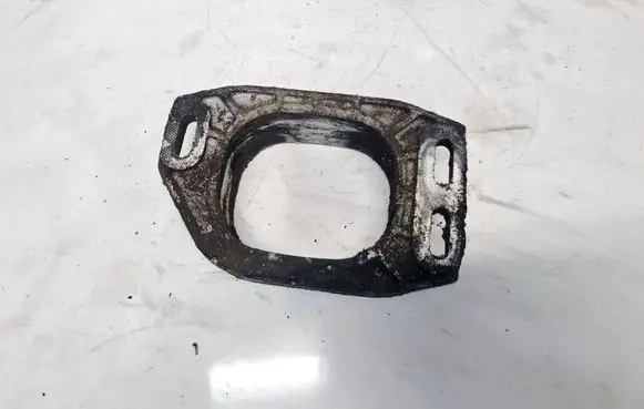 Volkswagen PASSAT B5 Engine mounting bracket 8D0199335