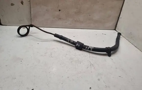 Audi A4 S4 B5 8D Power steering hose/pipe/line 8D1422893B