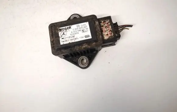 Mercedes-Benz A W169 ESP acceleration yaw rate sensor a0035420318 0265005267