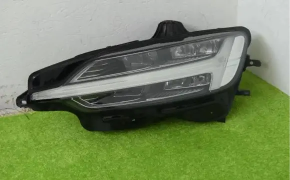 Volvo V60 Headlight/headlamp v60s60