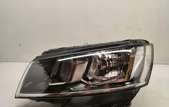 Volkswagen Transporter - Caravelle T6 Headlight/headlamp