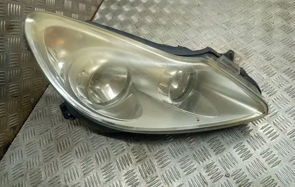 Opel Corsa D Headlight/headlamp 13186382
