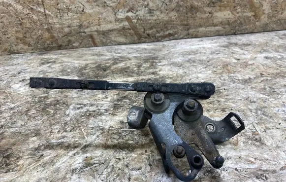 Mercedes-Benz SL R107 Convertible roof lock/latch 