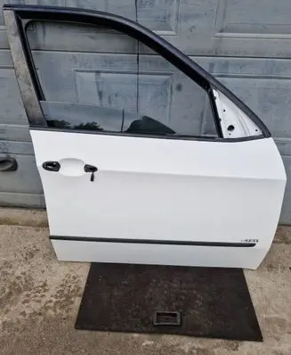 BMW X5 E70 Front door 41517211424 7211424