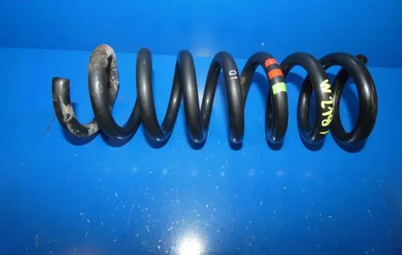 Mercedes-Benz CLS C218 X218 Rear coil spring