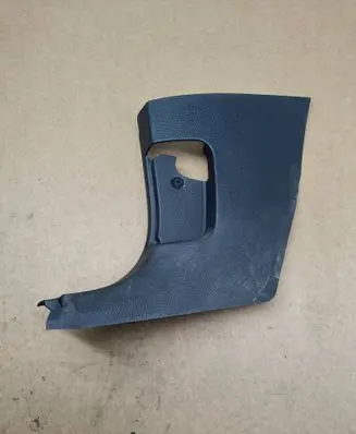 Volkswagen PASSAT B7 USA Front sill trim cover 561863483