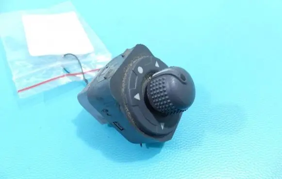 Peugeot Boxer Electric window control switch B569 IMPRK1346855