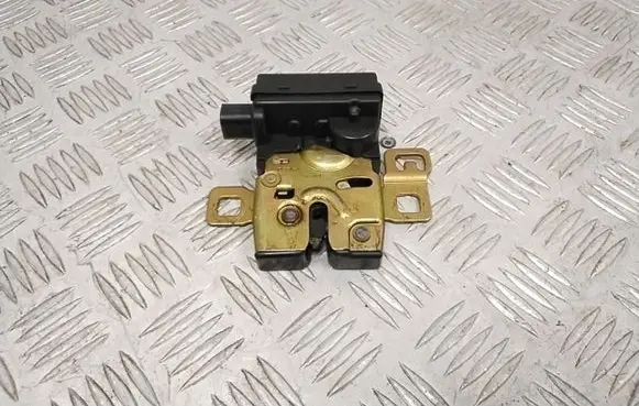 Land Rover Range Rover Sport L320 Tailgate window lock/catch/latch FQR500040