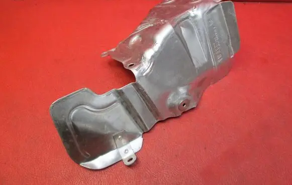 Skoda Fabia Mk2 (5J) Exhaust heat shield 03D253035F