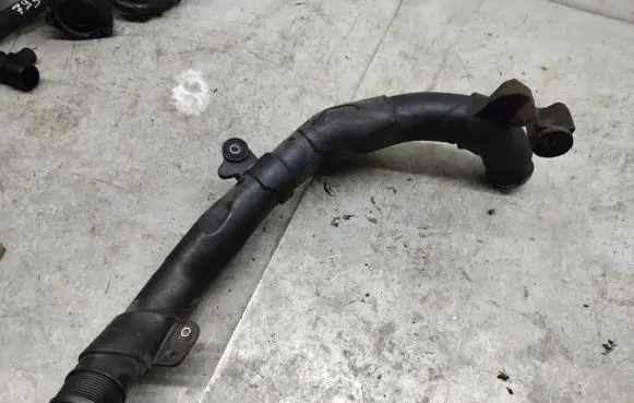 Volkswagen Golf VI Intercooler hose/pipe 5N0145840F