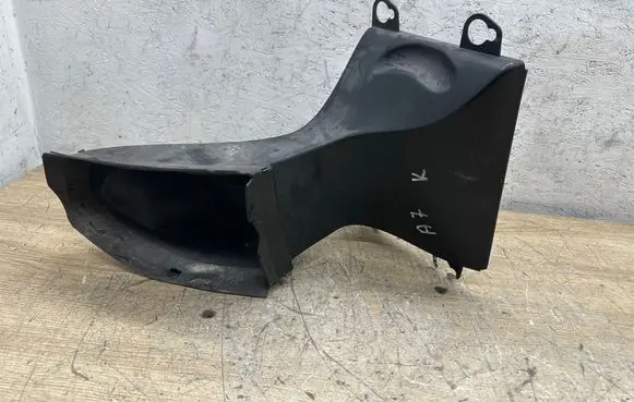 Audi A7 S7 4G Air intake duct part 4G8121333F 51219W