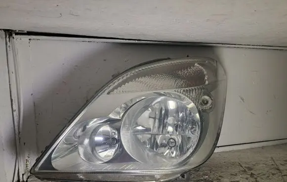 Mercedes-Benz Sprinter W906 Headlight/headlamp A9068200161 1EB24701201 24738100
