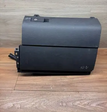 Volkswagen Touran I Glove box 1T1857097