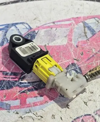 Toyota Verso Airbag deployment crash/impact sensor 8917305050 1270032054