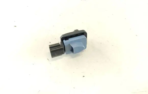 Toyota RAV 4 (XA50) Airbag deployment crash/impact sensor 8983A33010