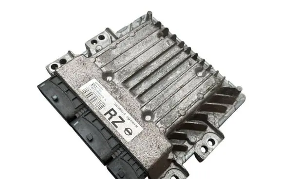 Nissan Qashqai Engine control unit/module 23710BB31A S180067175A 233103610R