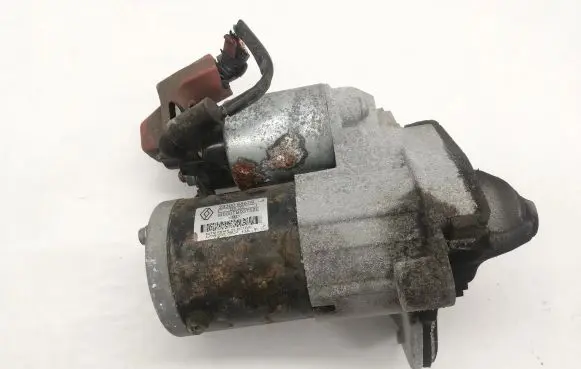 Nissan Qashqai Starter motor 233006867R