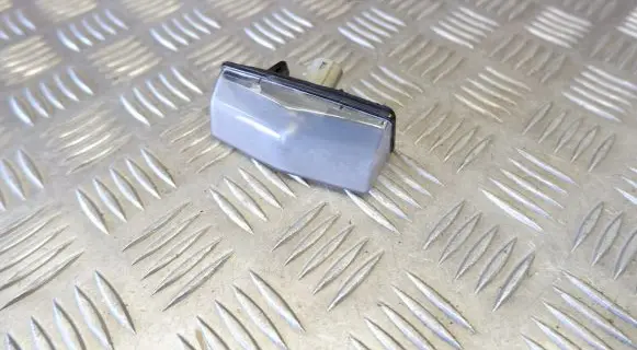 Toyota Prius+ (ZVW40) Number plate light 8127153011