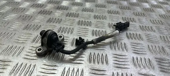 Volvo XC60 Crankshaft position sensor 31303094