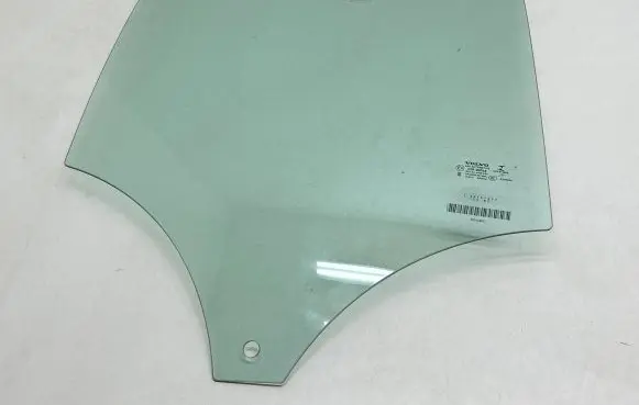Volvo XC40 Rear door window glass 43R00048 32244800 34567890