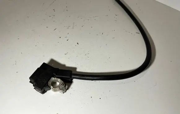 BMW 5 F10 F11 Negative earth cable (battery) 9243752