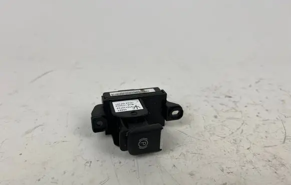 Maserati Ghibli Hand parking brake switch 670110722 18881