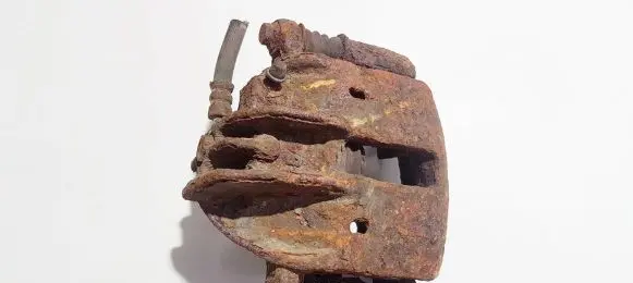Mitsubishi Space Star Front brake caliper