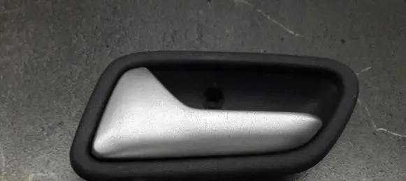 Suzuki Liana Front door interior handle xys7s1h004