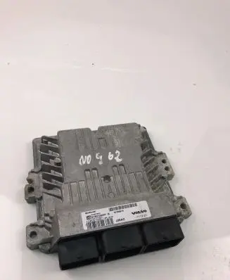 Volvo V50 Engine control unit/module 30788975