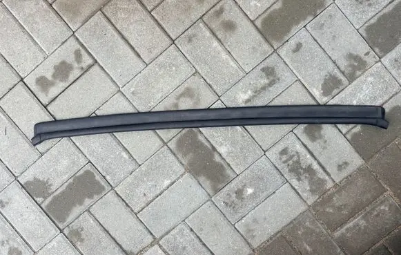 BMW 5 F10 F11 Engine compartment rubber 7206521