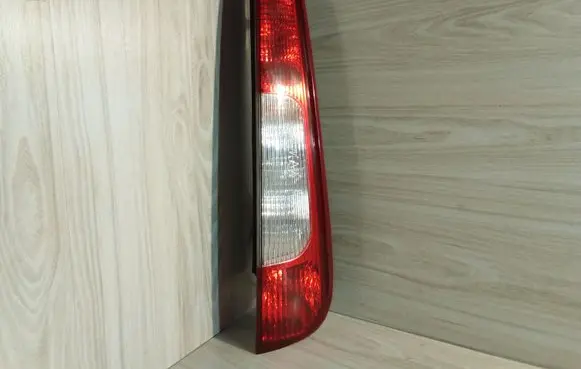 Ford Focus C-MAX Rear/tail lights