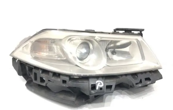 Renault Megane II Headlight/headlamp 8200412742A