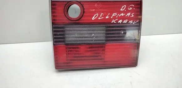 Volkswagen PASSAT B4 Tailgate rear/tail lights 3A9945108C