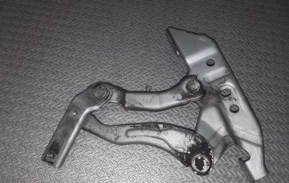 Mercedes-Benz A W169 Engine bonnet/hood hinges A1698800228