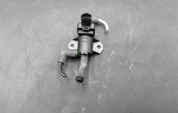 Peugeot 3008 I Valve vacuum 9688124580