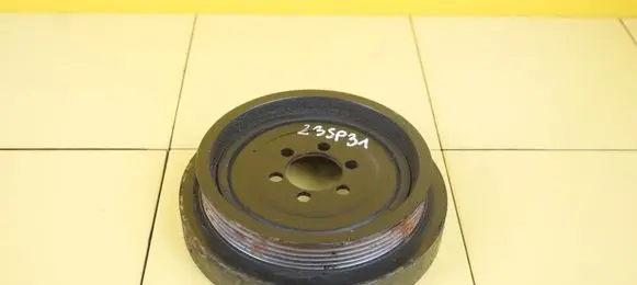 BMW 5 E60 E61 Timing belt tensioner pulley 7562508 N53B30A