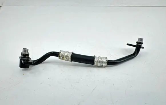 Volkswagen Touareg II Gearbox oil cooler pipe/hose 7P0317824