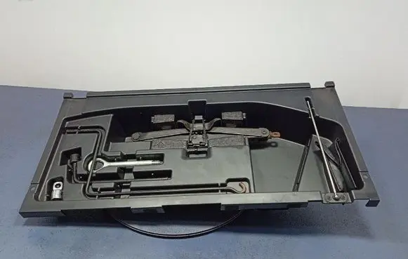 Cadillac SRX Glove box 6499148030