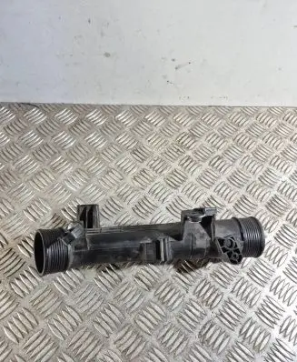 Volvo XC90 Intercooler hose/pipe 31686412
