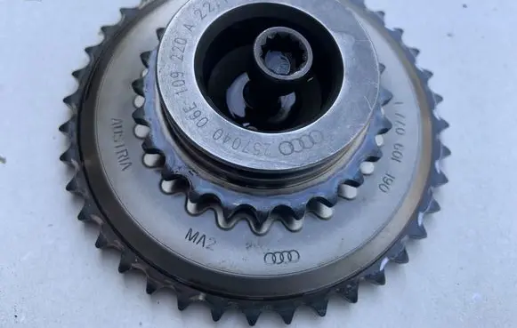 Audi A7 S7 4G Timing chain sprocket 06E109077E 06E109220A 079109180D